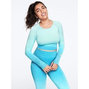 Pink Victoria’s Secret Cropped Seamless Top NWT